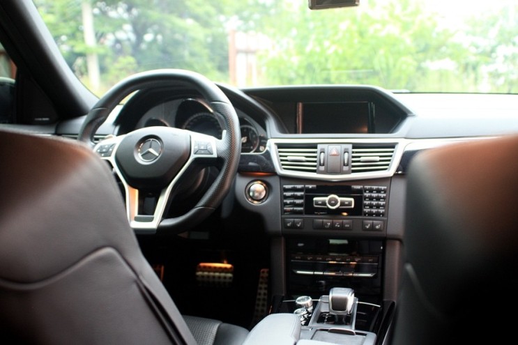 벤츠 뉴 E클래스 E63 AMG