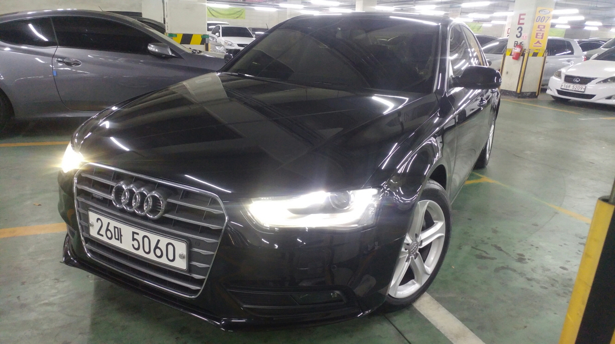 아우디 A4 2.0 TDI 콰트로