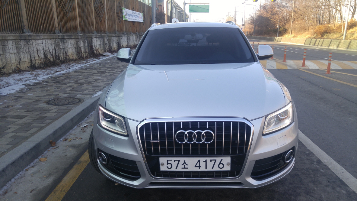 AUDI Q5 콰트로 다이나믹